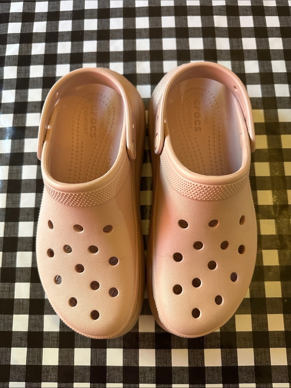 CROCS Classic Crush Shimmer Platform